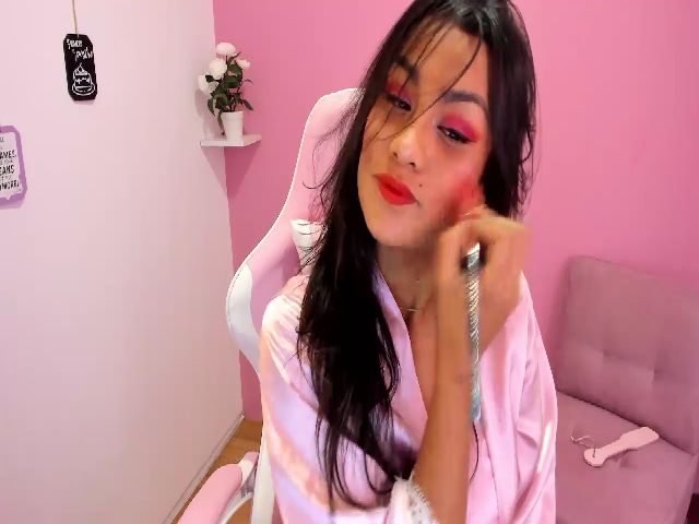 Live sex webcam photo for Isa__santos #272507439