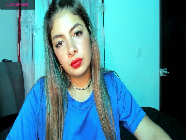 Live sex webcam photo for Isa_hernandez #272015094