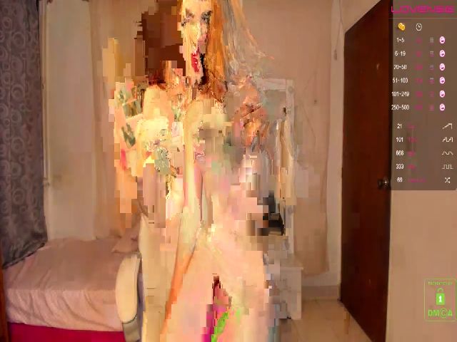 Live sex webcam photo for Isa_star #272825653