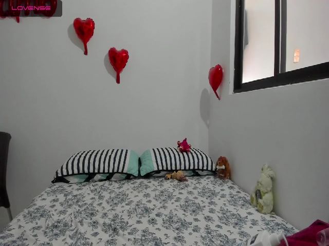 Live sex webcam photo for Isabel_sofx #272759449