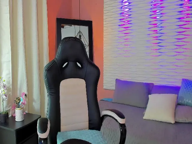 Live sex webcam photo for IsabelaBrown #271903865