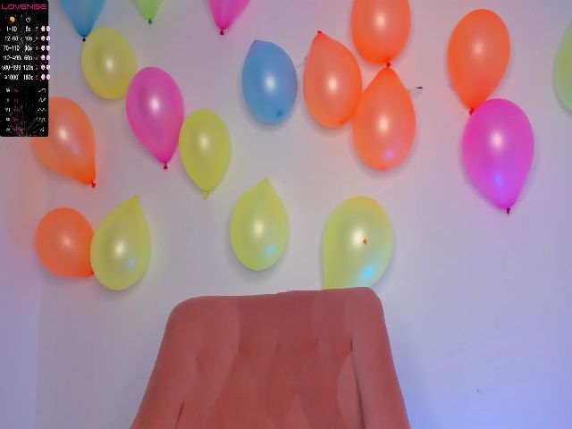 Live sex webcam photo for IsabellaR_x #272911371