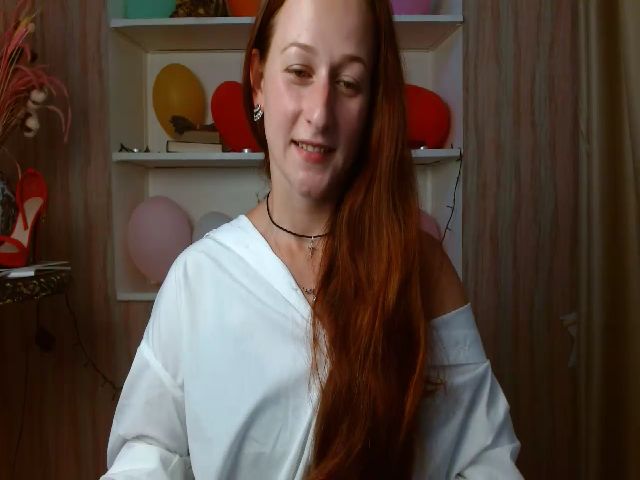 Live sex webcam photo for IssaMay #274146360