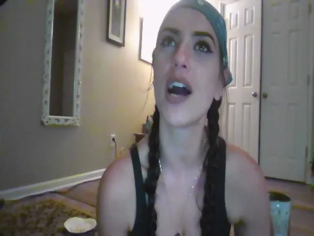Live sex webcam photo for IvankaWilde #274182745