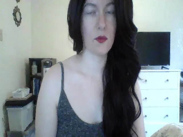 Live sex webcam photo for IvoryGrey #273628657