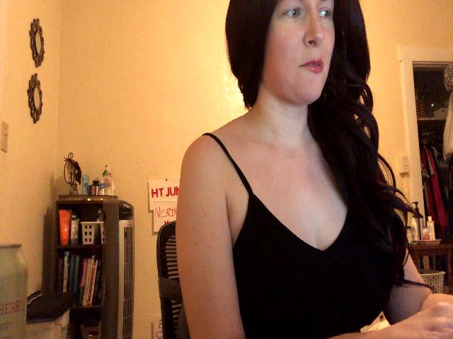 Live sex webcam photo for IvoryGrey #273749016