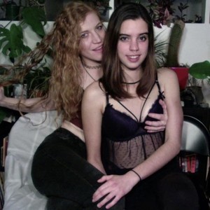 Live sex webcam photo for IvyandCharlie #278237777