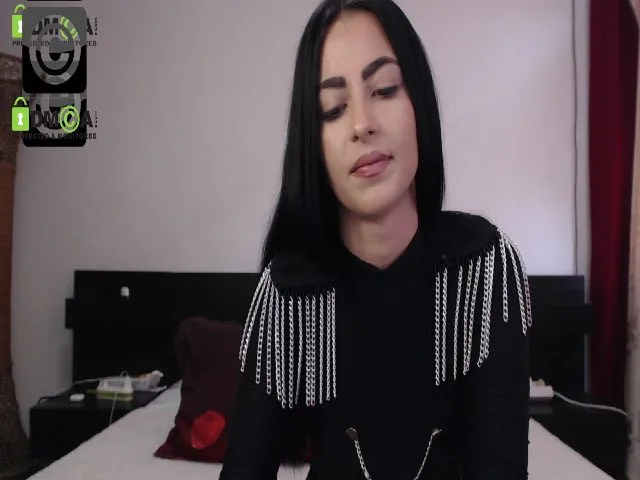 Live sex webcam photo for Ivye_sweet #272775883