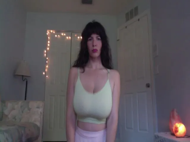 Live sex webcam photo for IxoraIbis #271753101