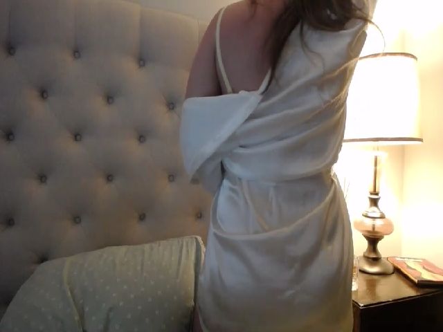 Live sex webcam photo for J0llye #272285453