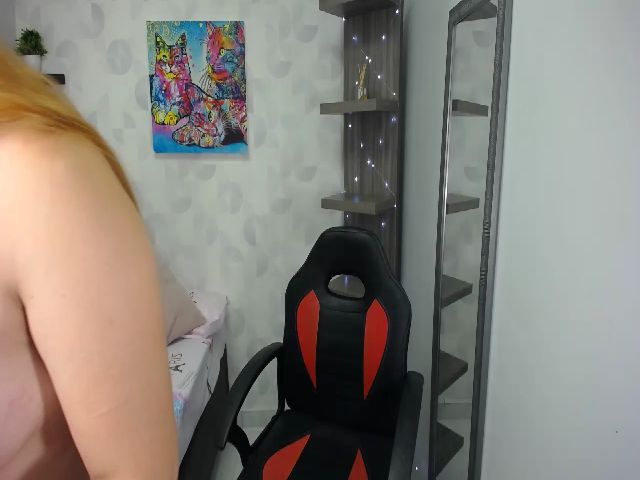 Live sex webcam photo for JENELOTIZZ #273027026