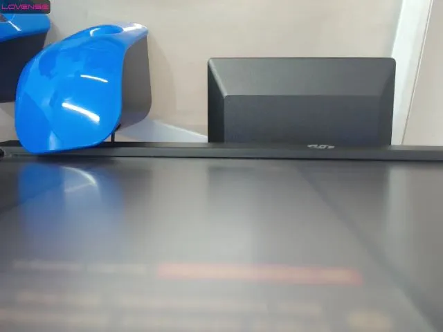 Live sex webcam photo for JLoXxxHots #273771073