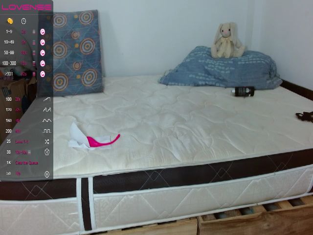 Live sex webcam photo for JRartclub #273764764