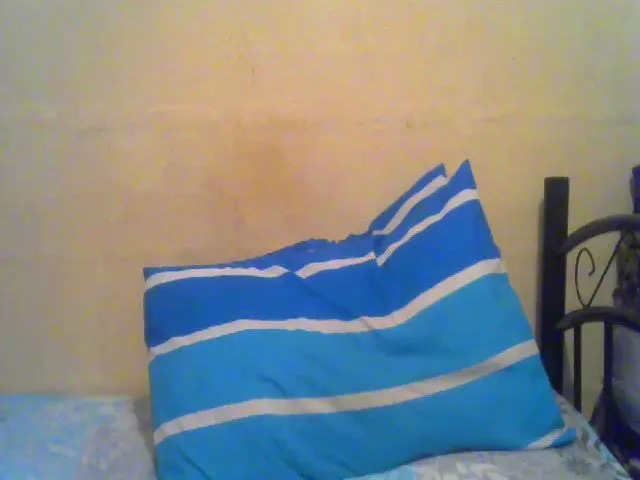 Live sex webcam photo for Jadapinkert #273291576