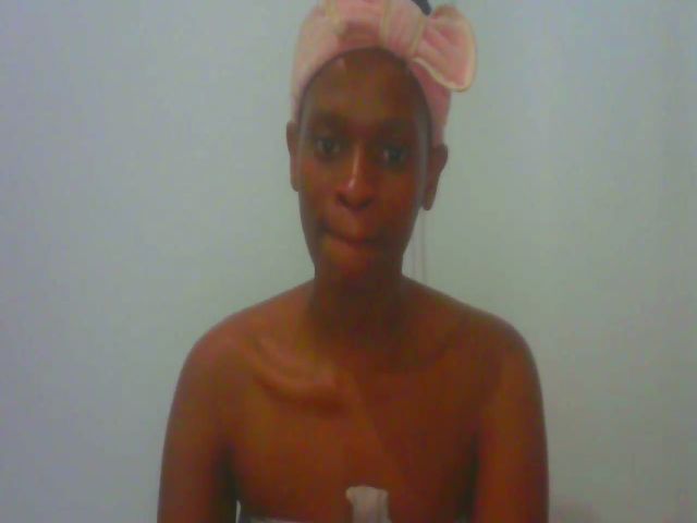 Live sex webcam photo for Jadapinkert #273957768