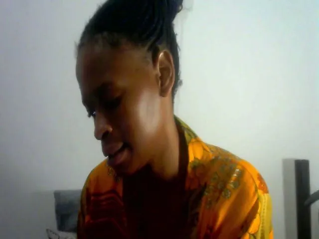 Live sex webcam photo for Jadapinkert #274041568