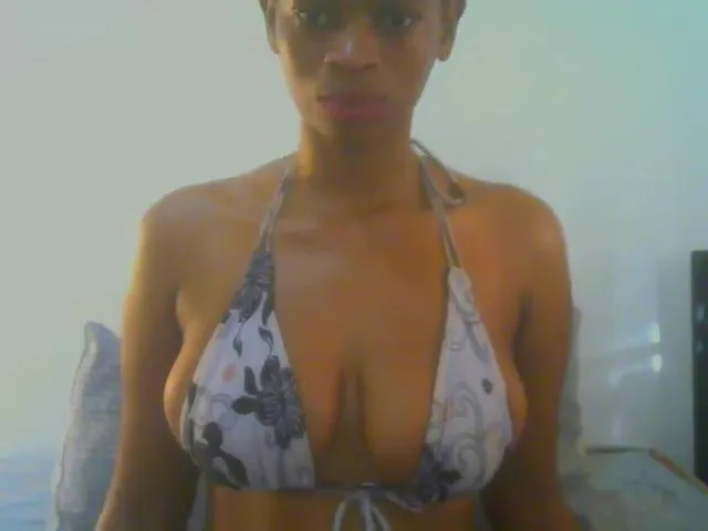 Live sex webcam photo for Jadapinkert #274490899