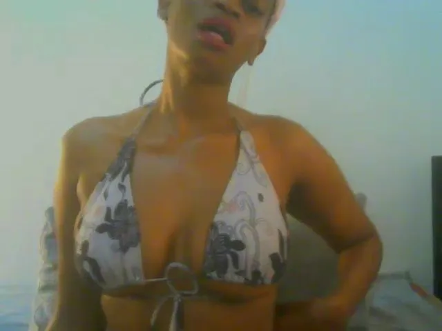 Live sex webcam photo for Jadapinkert #274491790