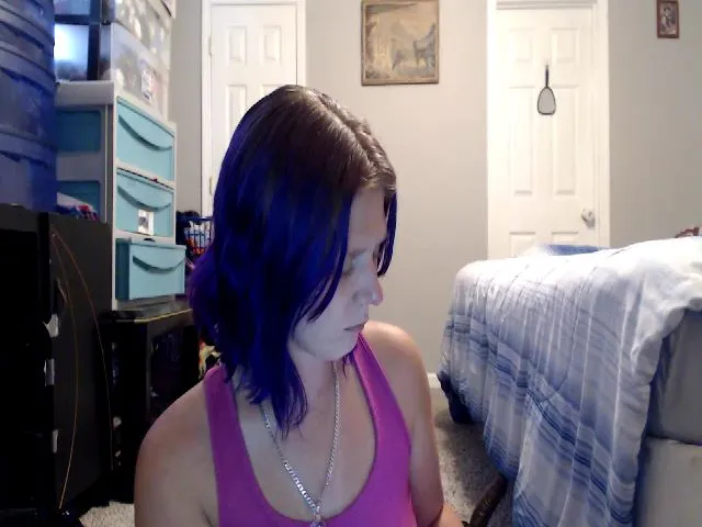 Live sex webcam photo for JadeLuvRules #274295185