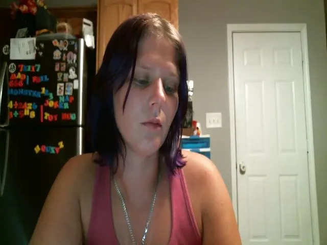 Live sex webcam photo for JadeLuvRules #274300124