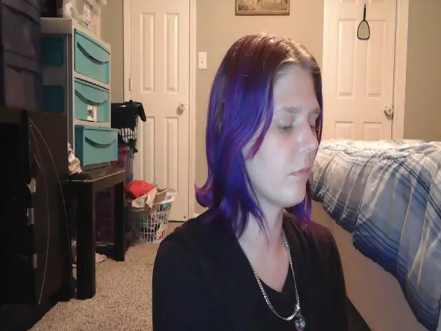 Live sex webcam photo for JadeLuvRules #274550591