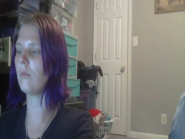 Live sex webcam photo for JadeLuvRules #274550664