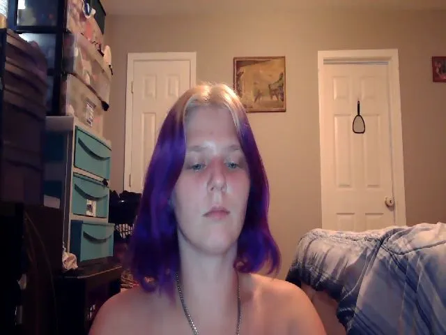 Live sex webcam photo for JadeLuvRules #274587715