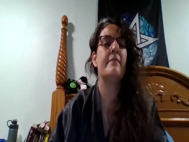 Live sex webcam photo for JadeRain7 #274195982