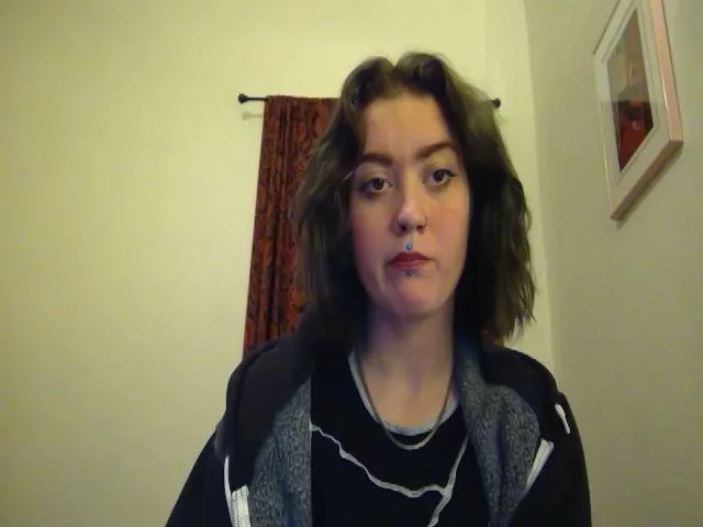 Live sex webcam photo for JadeXY #271795833