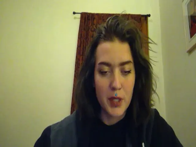 Live sex webcam photo for JadeXY #271810876