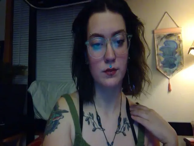 Live sex webcam photo for JadeXY #272154751