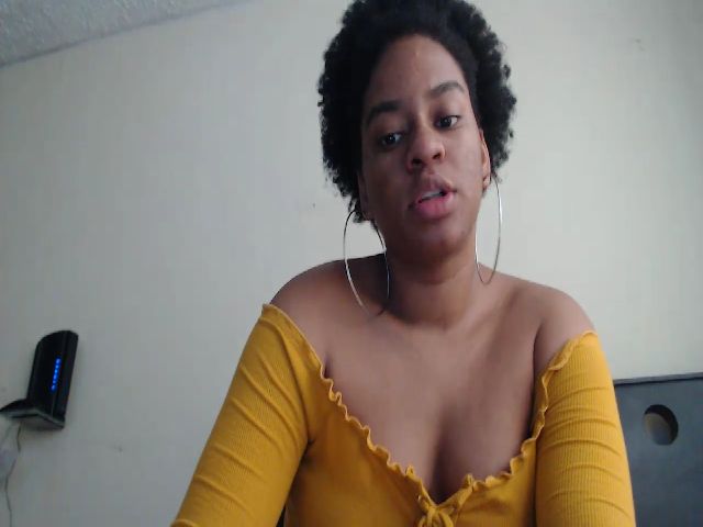 Live sex webcam photo for JadennM #272746555