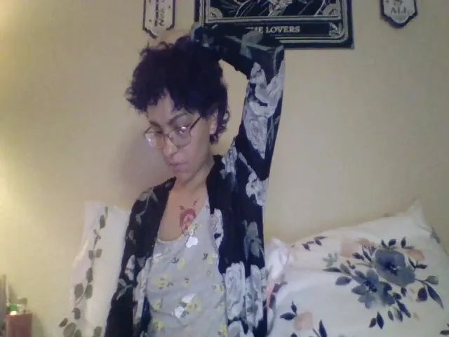 Live sex webcam photo for Jadereign #272156259