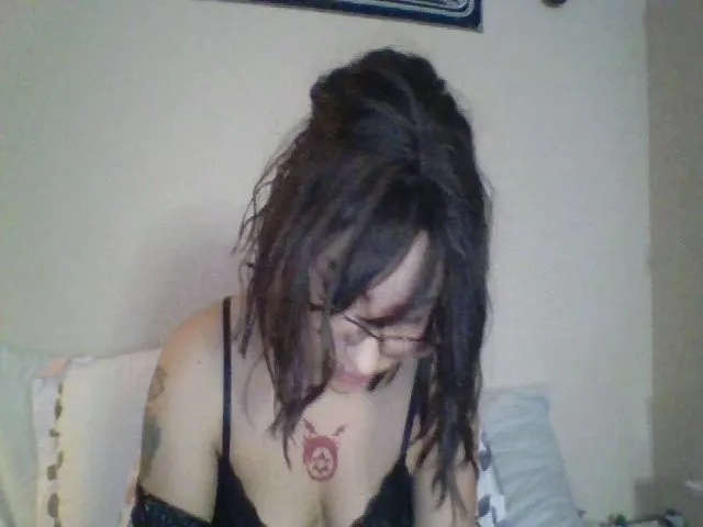 Live sex webcam photo for Jadereign #272249409