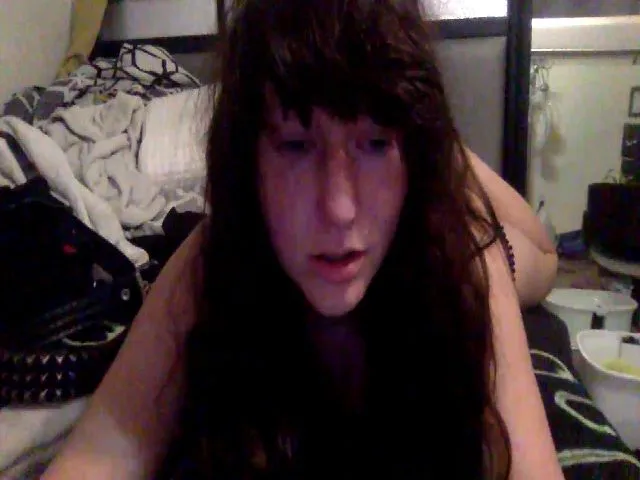 Live sex webcam photo for Jadesunkiss #274431414