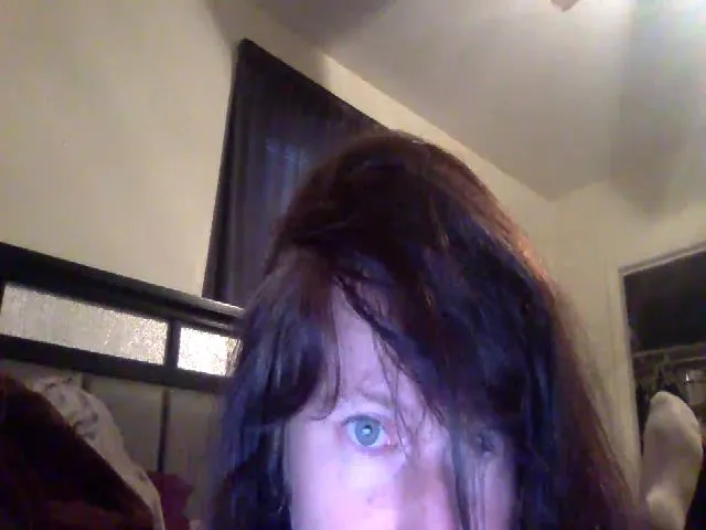 Live sex webcam photo for Jadesunkiss #274459773