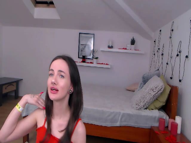 Live sex webcam photo for JaneBaker #273331854