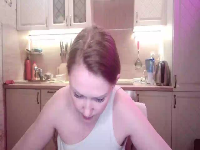 Live sex webcam photo for JaneGrey111 #271749103