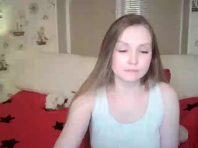 Live sex webcam photo for JaneGrey111 #272228032