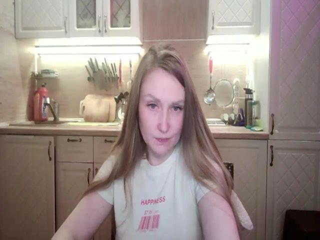 Live sex webcam photo for JaneGrey111 #272318338