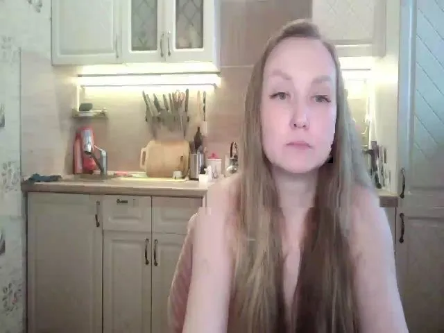 Live sex webcam photo for JaneGrey111 #272710663