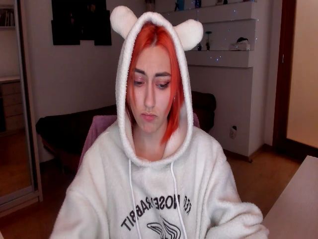 Live sex webcam photo for JaneKravis #271832991