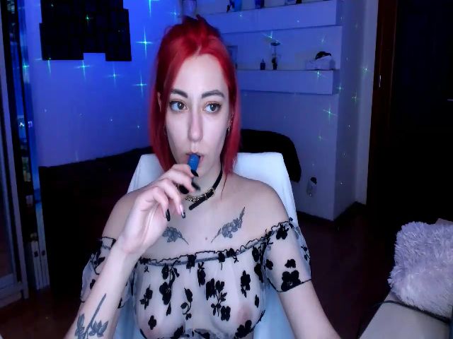 Live sex webcam photo for JaneKravis #272036238