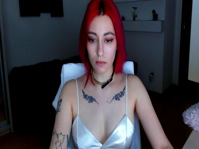 Live sex webcam photo for JaneKravis #272402281