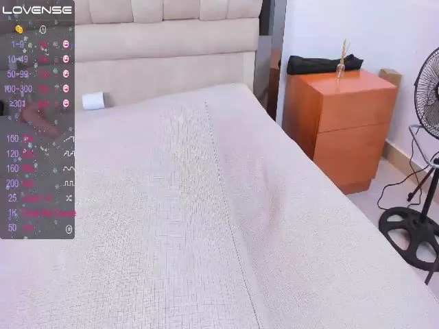 Live sex webcam photo for Jane_Moore #273196903