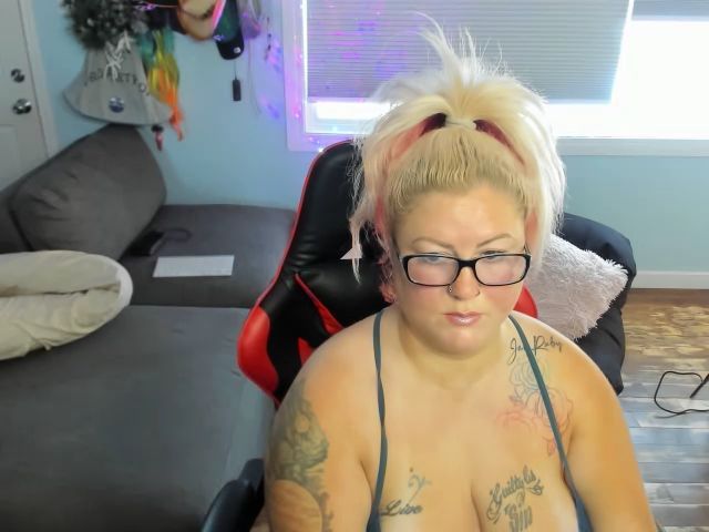 Live sex webcam photo for Janrubygirl #271806539