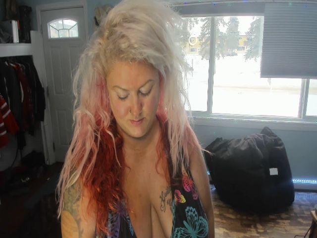 Live sex webcam photo for Janrubygirl #272086610