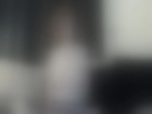 Live sex webcam photo for JanuaryEmberz #272592781