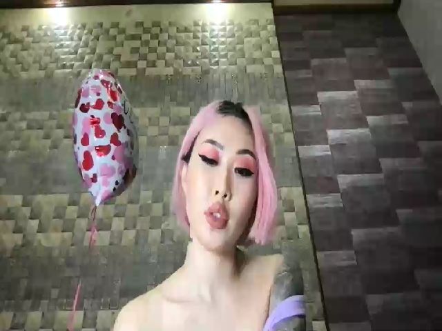 Live sex webcam photo for Japanese_Doll #272493712