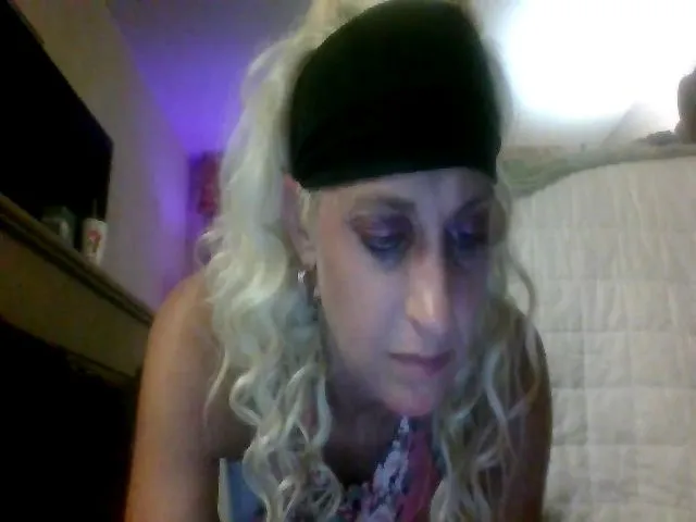 Live sex webcam photo for Jasmine_Rose1 #273499538